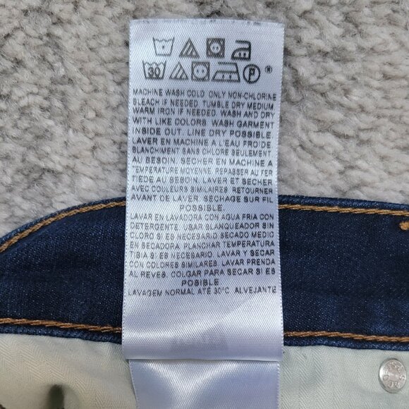 Levi's Jeans Women's Dark Blue Slight Curve Classic Straight Leg 6/28 - Picture 12 of 14